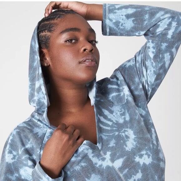 Lane Bryant LIVI CozySoft V-Neck Hooded Dress - Picture 3 of 10